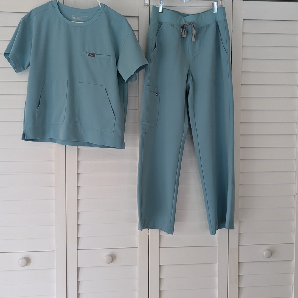 Figs Teal Wide Leg Pants & Top Set
